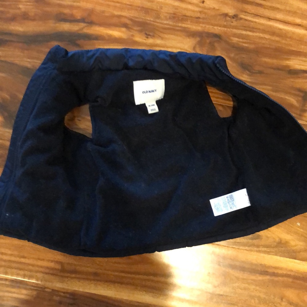 Old Navy Vest, Navy Blue 18-24M - Picture 4 of 5